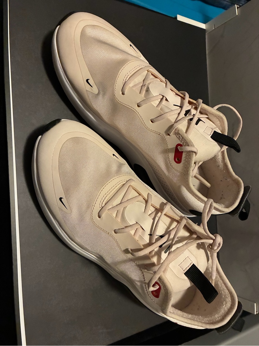 Nike Women's Air Max Cream/Tan Lightweight Sneakers